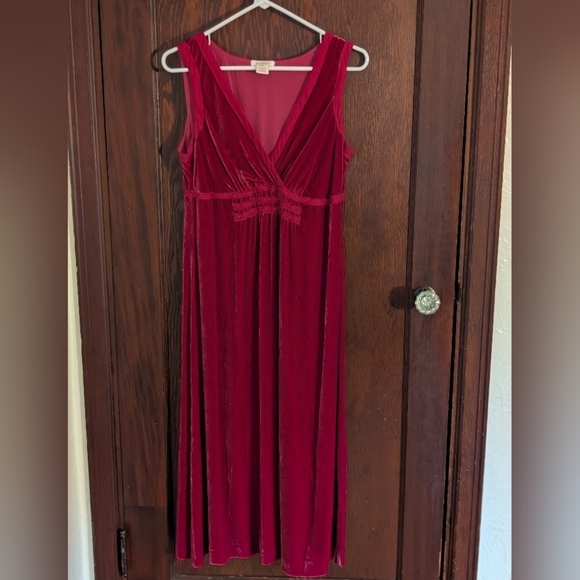 Sundance Velvet Red Tank V Neck Dress Size 8 Petite - Picture 1 of 7